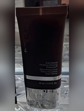 NEW BECCA Ever-Matte Poreless Priming Perfector 1.35 oz / 40 mL